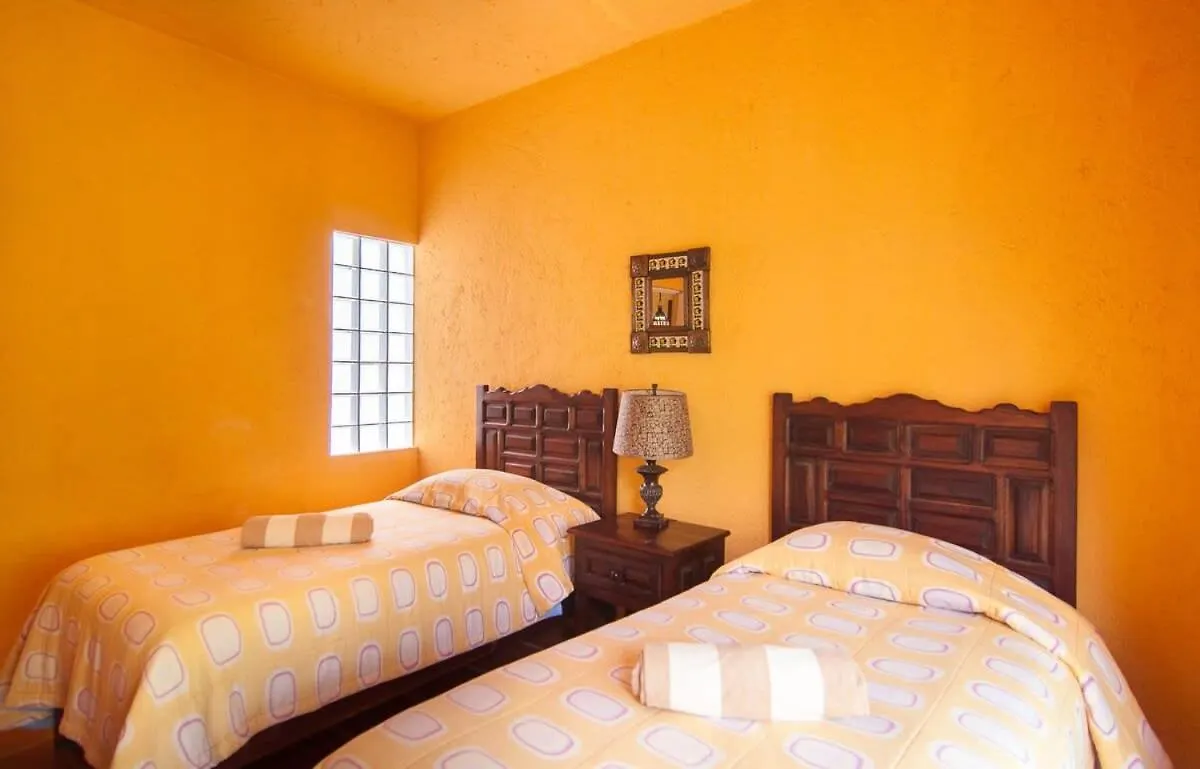 Feriehus Charming Authentic Mexico-Walk To Beach & 5Th Ave! Playa del Carmen Mexico